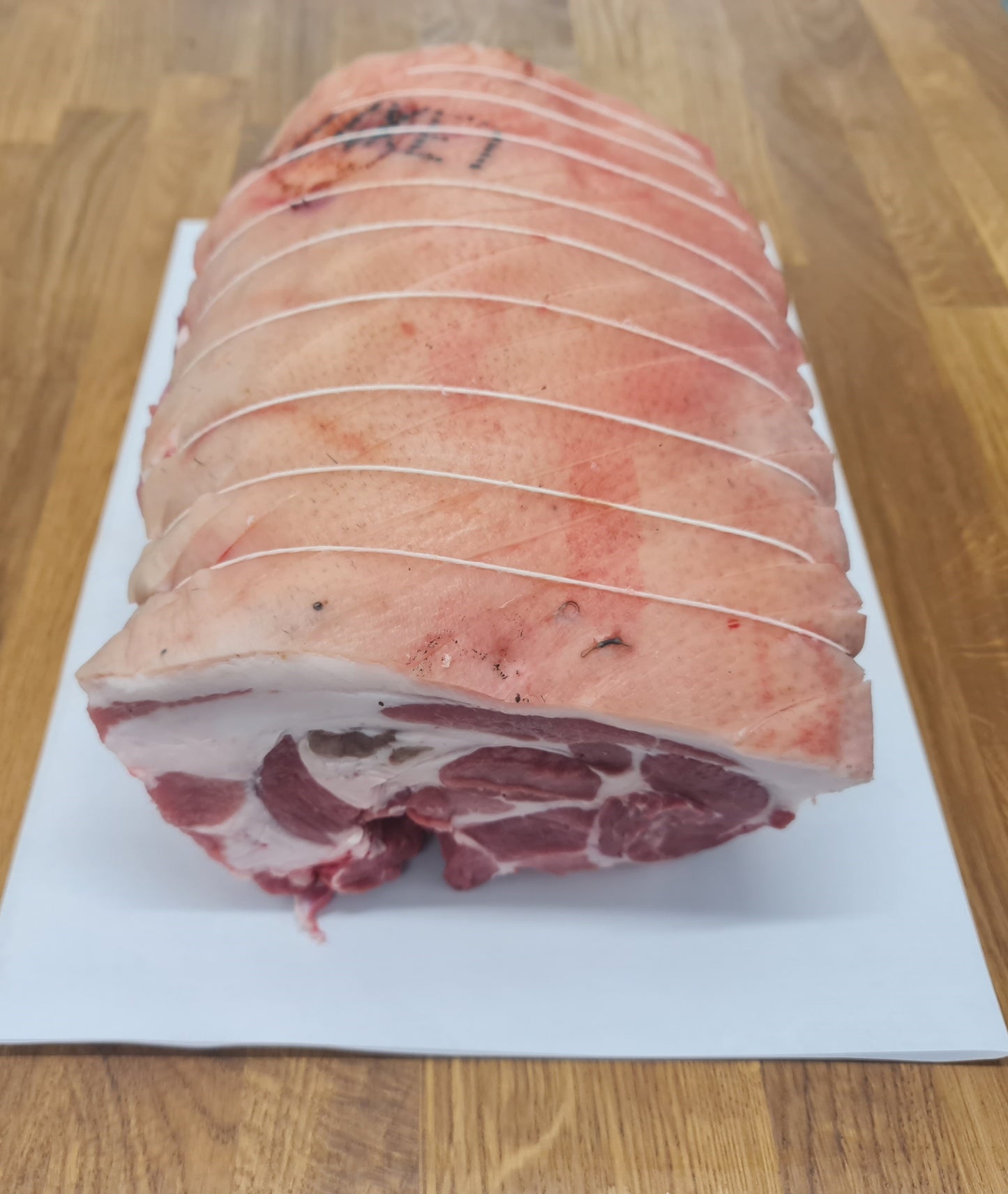 Shoulder of Black Pig